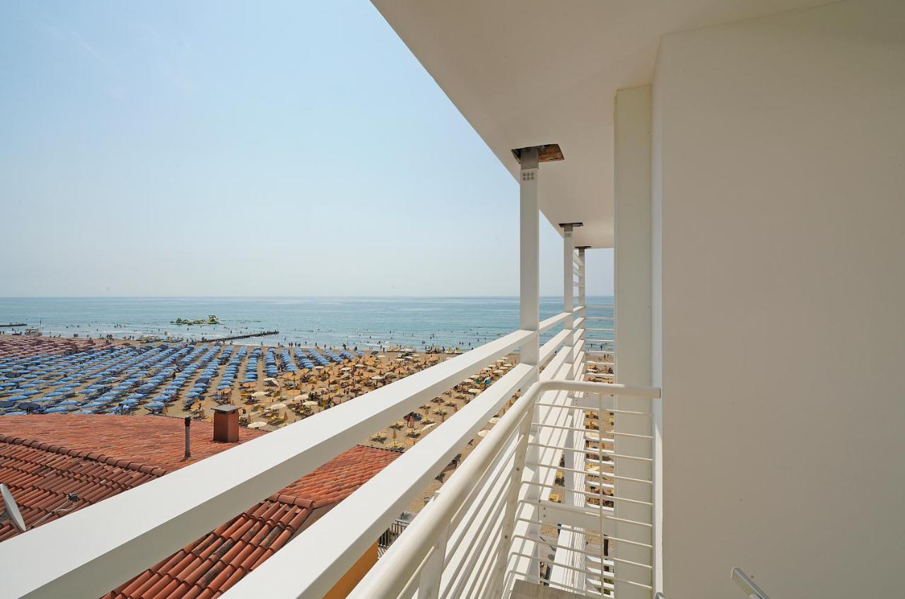 Hotel Strand A Frontemare Lido di Jesolo Ngoại thất bức ảnh