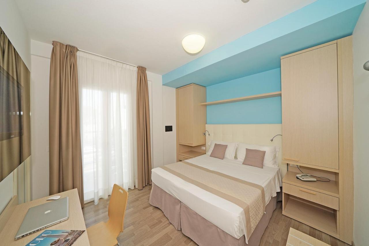 Hotel Strand A Frontemare Lido di Jesolo Ngoại thất bức ảnh