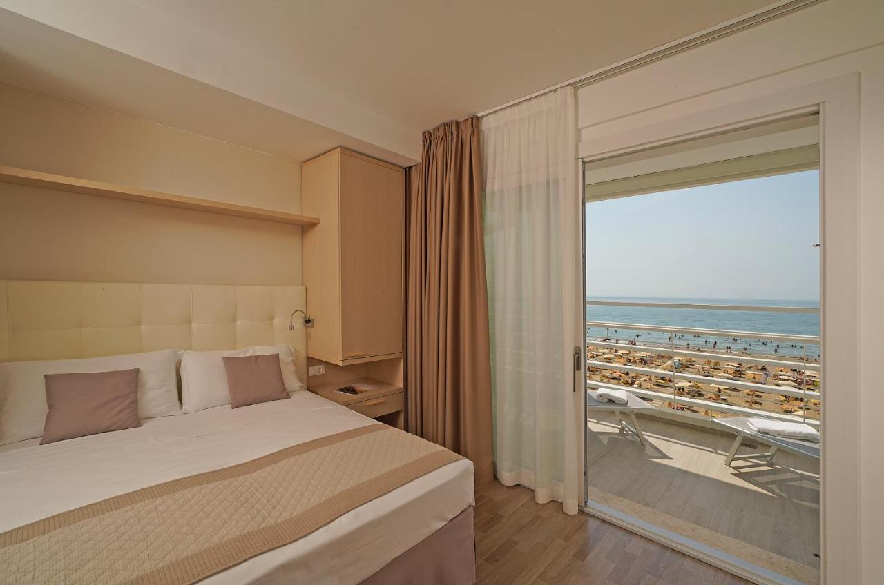 Hotel Strand A Frontemare Lido di Jesolo Ngoại thất bức ảnh