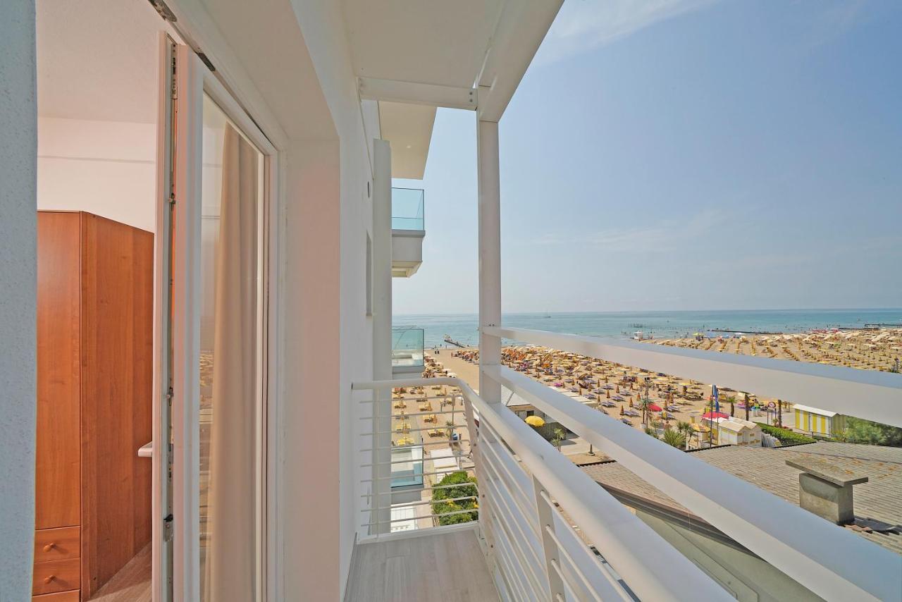 Hotel Strand A Frontemare Lido di Jesolo Ngoại thất bức ảnh